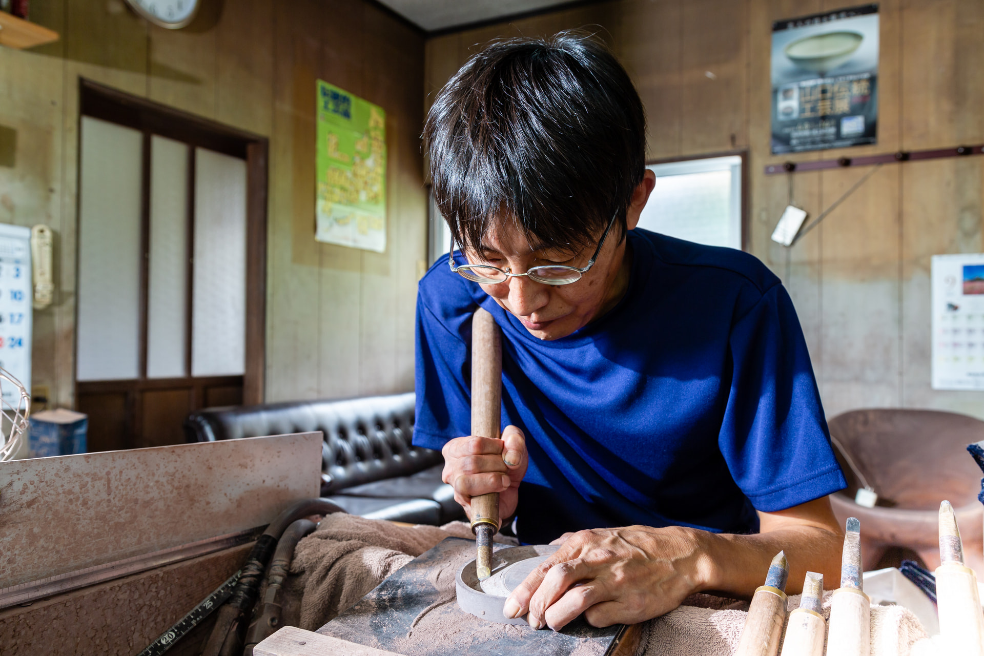 終了 磨って､知って､そして作る！国指定の伝統的工芸品「赤間硯