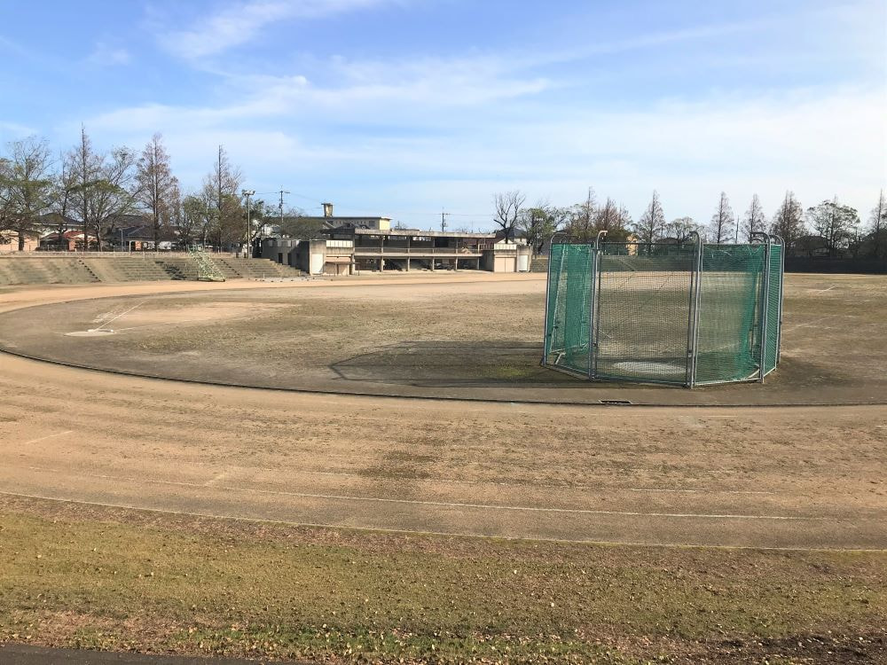 恩田運動公園陸上競技場の外観